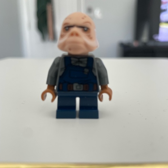 LEGO Other - LEGO Minifigure: Ugnaught | SW0710 | Retired